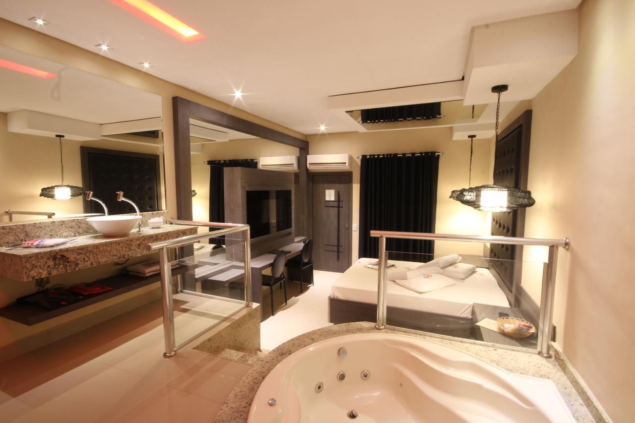 Happy Night (Adults Only) Hotel Cotia  Eksteriør billede