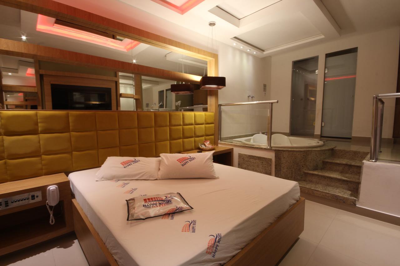 Happy Night (Adults Only) Hotel Cotia  Eksteriør billede